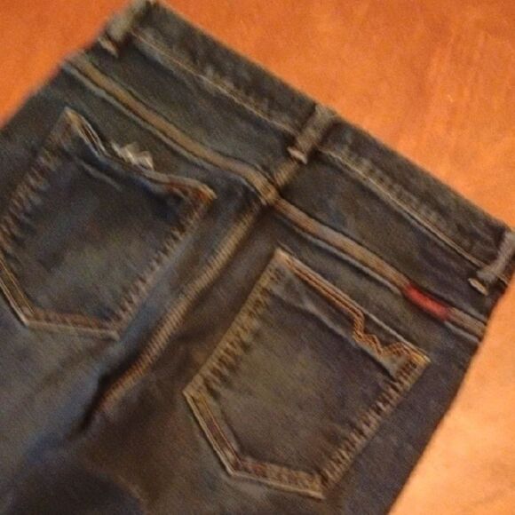 Wrangler Auth. Jeans - Sizes: 14R       (1113) - Picture 4 of 4